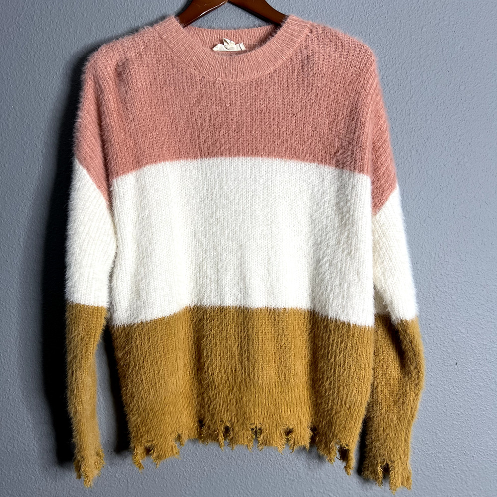 Fashion on Earth Womens Med Distressed Unraveled Plush Soft Knit Striped Sweater